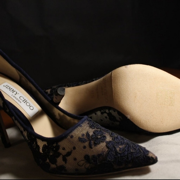 Jimmy Choo blue lace pumps - Picture 7 of 7